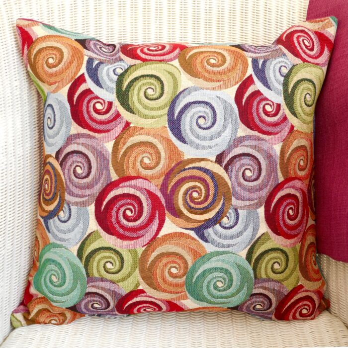 Decorative Throw Pillow 43cm - Tapestry Swirls / Pink reverse