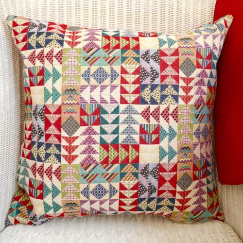 Tapestry Cushion 43cm - Arrows / Red reverse